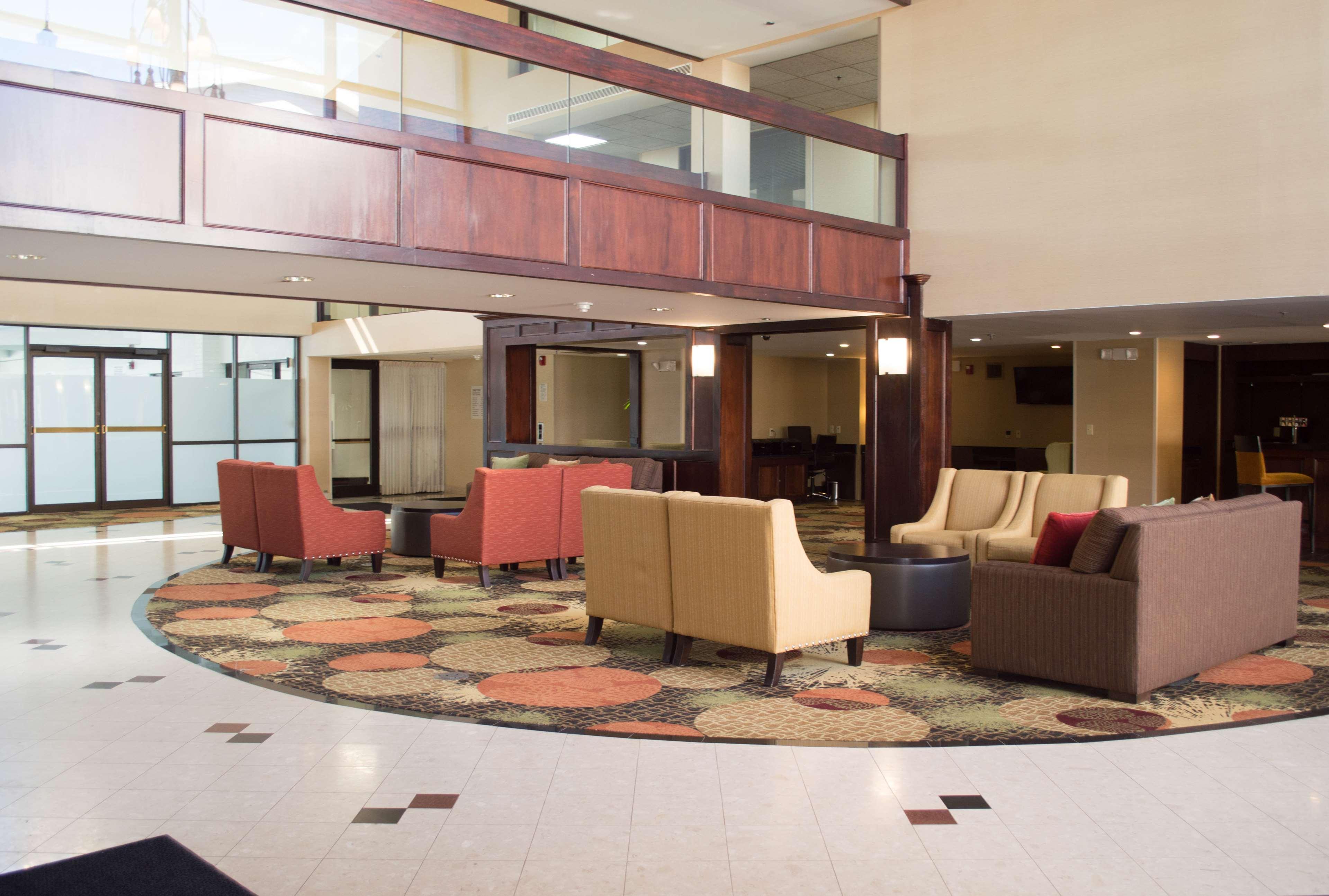 Radisson Hotel Detroit-Farmington Hills Exterior foto